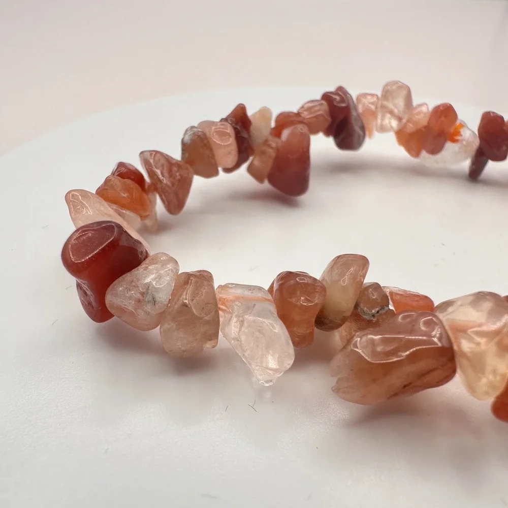 Vintage‎ 90s Carnelian Chip Beaded Stretch Bracelet Unisex Classic Jewelry